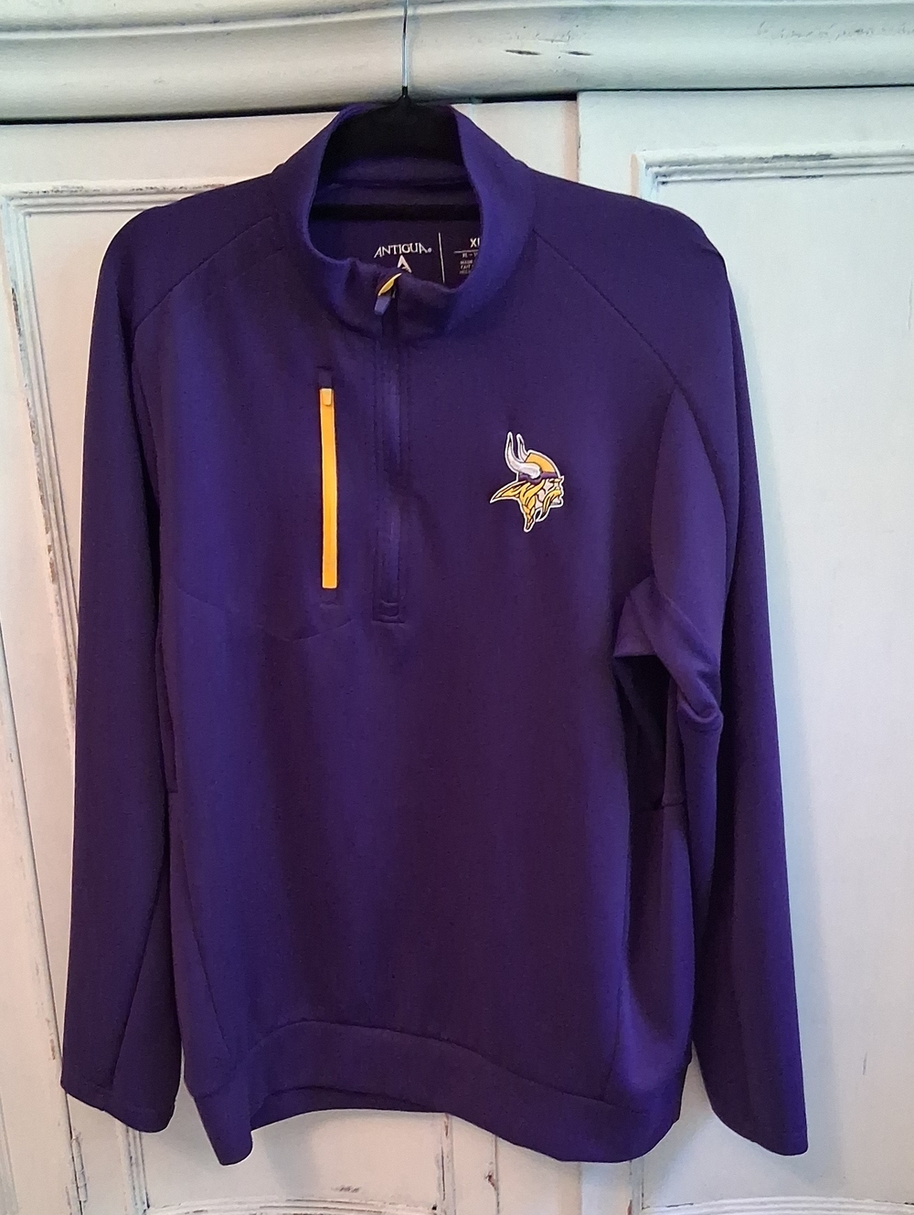 Antigua Minnesota Vikings Purple Quarter-Zip with Yellow Pull Tab